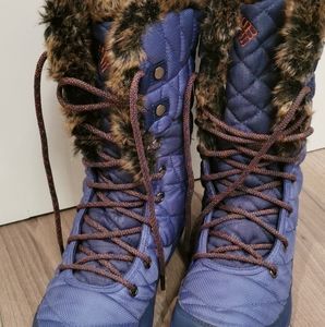 COLUMBIA SNOW BOOTS in PERIWINKLE COLOR